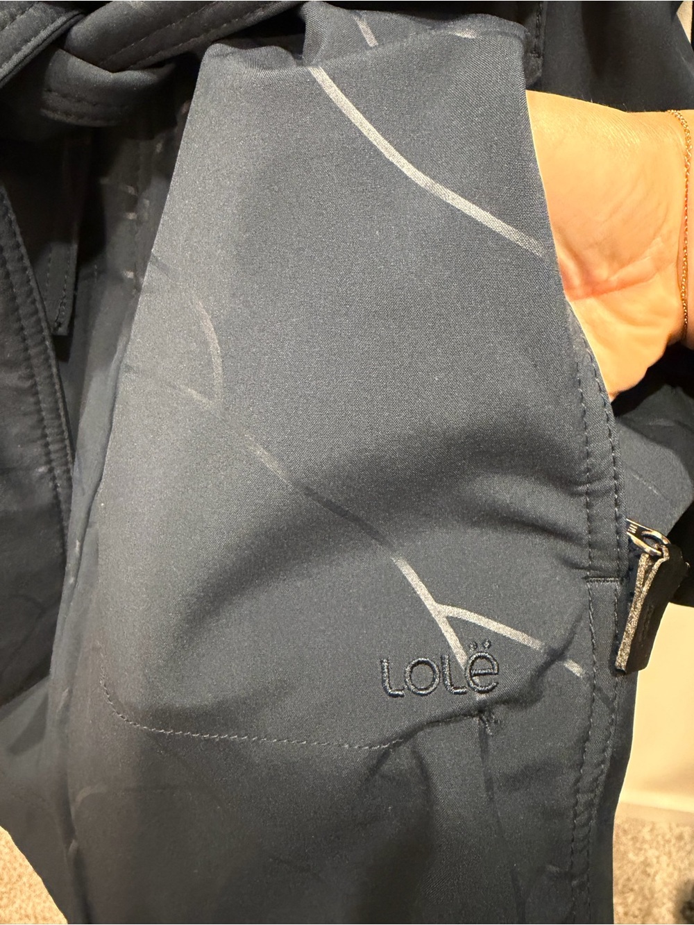 LOLE Women’s Midseason Rain Jacket - Picture 7 of 8